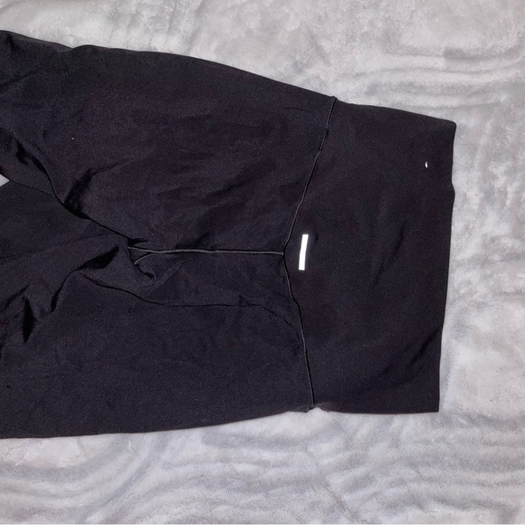 Aerie Chill play move cut out leggings - Picture 10 of 11